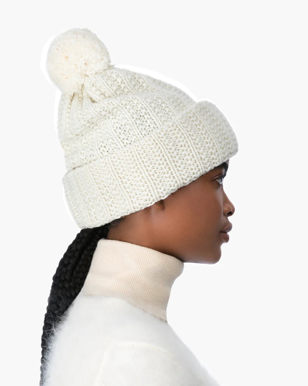 KNIT BEANIE WITH POM POM